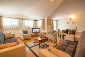 Lovely Flat with Shared Pool and Balcony in Kalkan